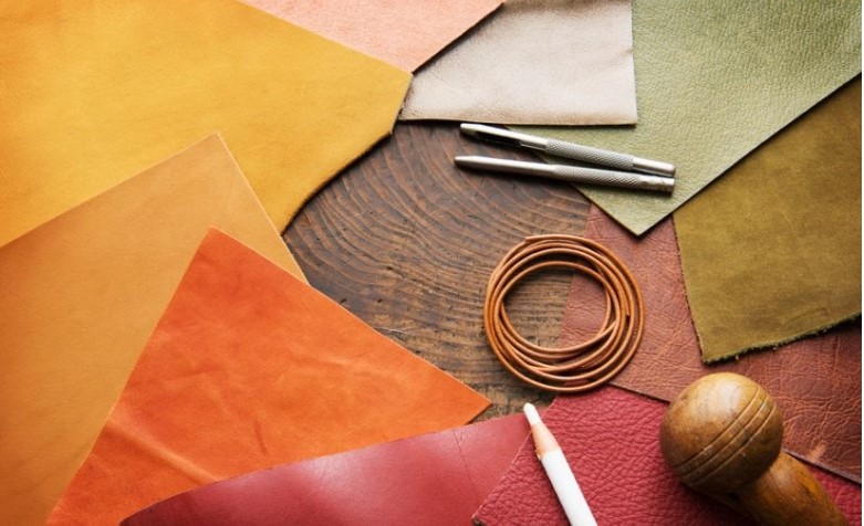 leathercraft finishes for beginners